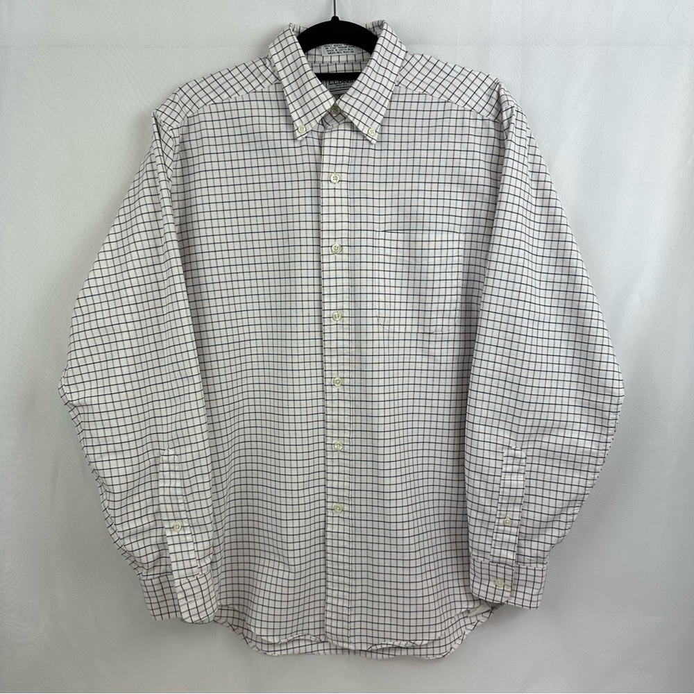 L.L. Bean Men’s Regular Button Down Shirt Size 15.5-34